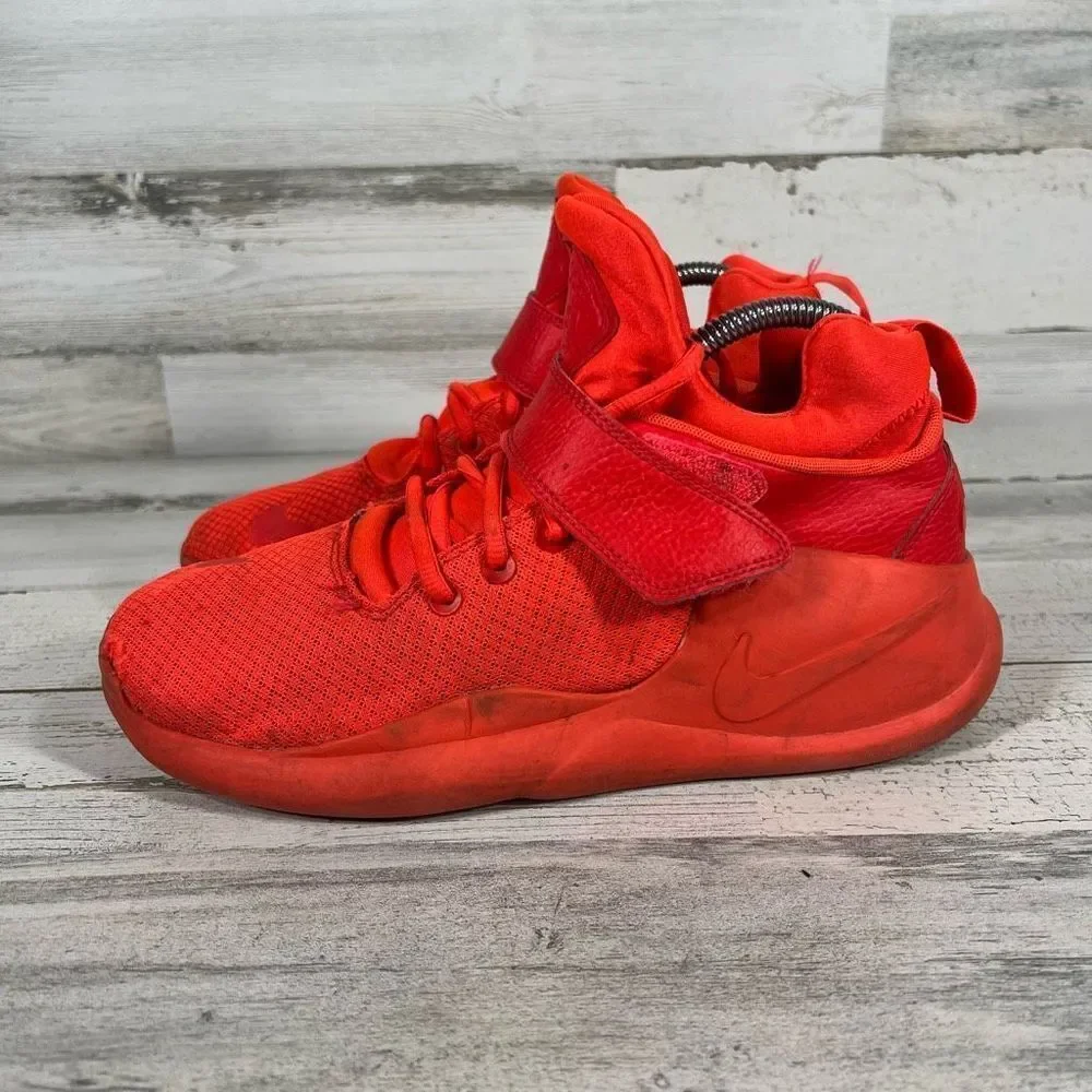 Nike Womens Kwazi Action Athletic Shoes Red Sneakers Size 8.5 - Picture 2 of 9